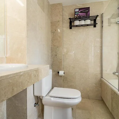 Vacation Paradise 2 Bedroom Penthouse - Walking Distance To Puerto Banus And Beaches * Marbella