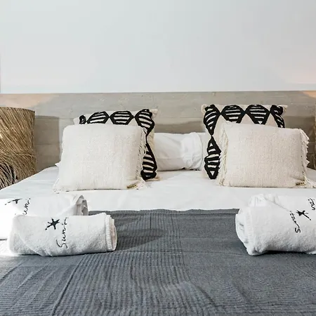 Vacation Paradise 2 Bedroom Penthouse - Walking Distance To Puerto Banus And Beaches